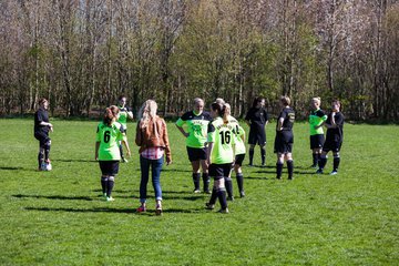 Bild 35 - Frauen SV Frisia 03 Risum Lindholm - Heider SV : Ergebnis: 8:0